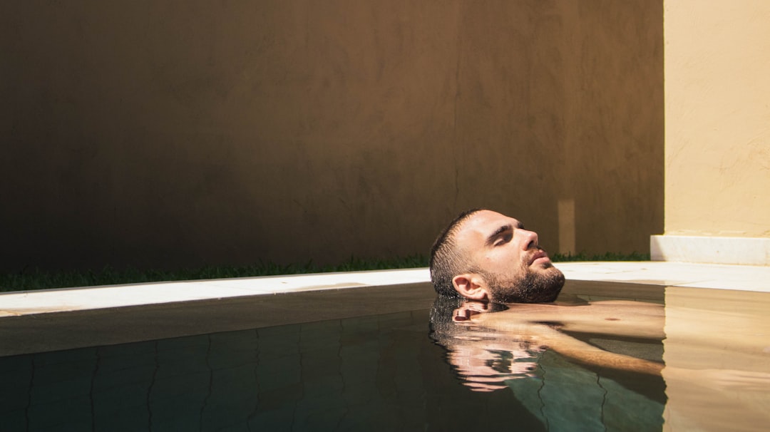 Jak se obléct do hotelového spa: Průvodce správným oblečením pro relaxaci